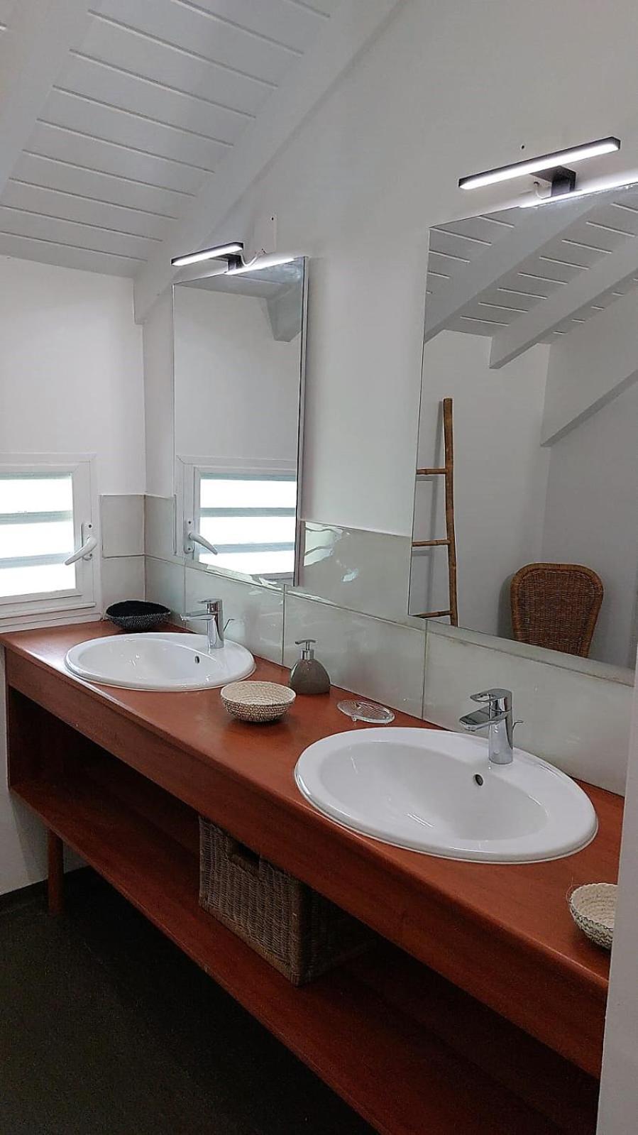 Logements Vue Mer Acces Piscine En Guadeloupe ブイヤント エクステリア 写真